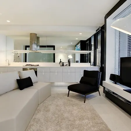 Corporate Keys - Lilli Apartments-3