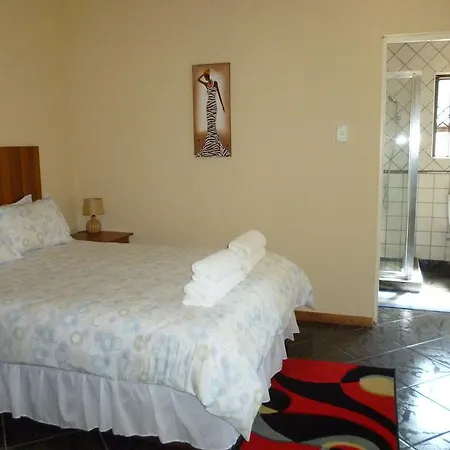 Royal Guest House-2