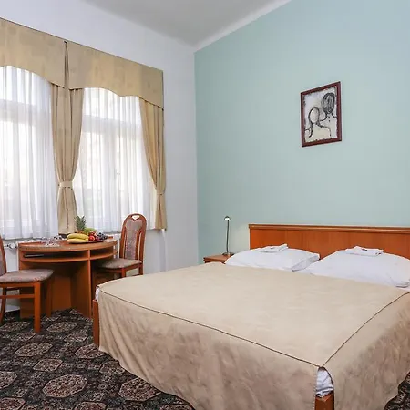 City Club Prague-3