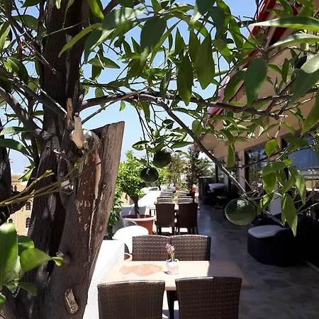 Etoile Suites Boutique Hotel Downtown-3