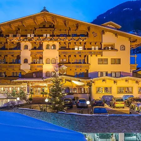 Hotel Neue Post-3