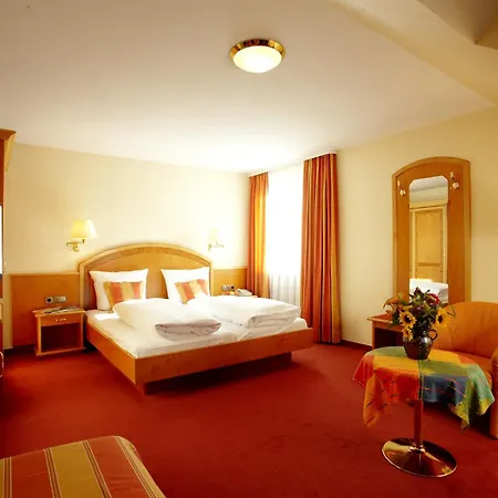 Hotel Gruenwald-3