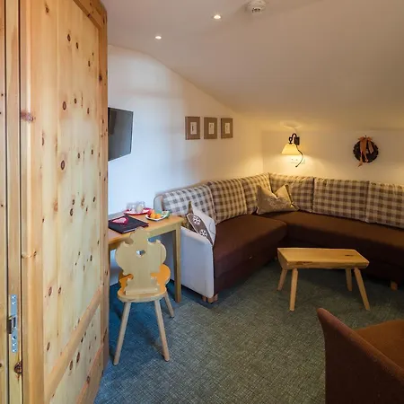 Hotel Ilga-3