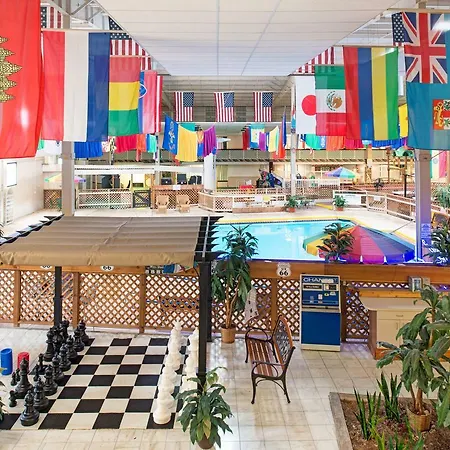 Days Inn By Wyndham St. Louis Lindbergh Boulevard-2
