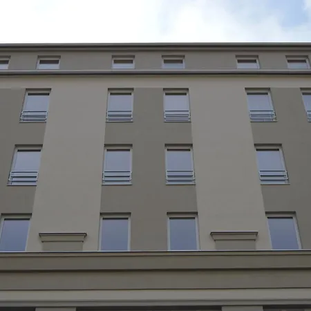 Hotel Aréna-2