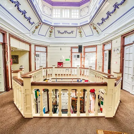 Si Hotel-2