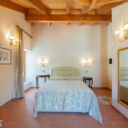 Hotel Isabella-2