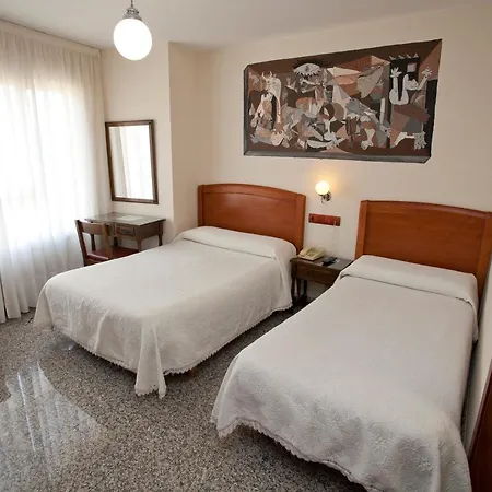 Hostal San Miguel-3