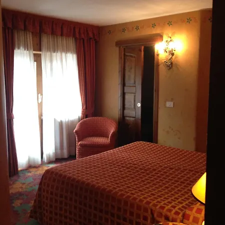Hotel Chateau Blanc-3