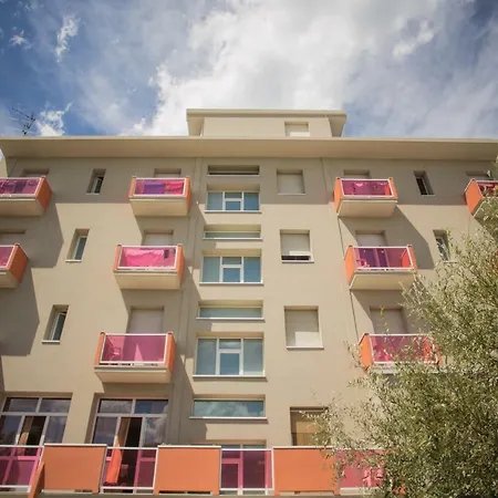 Hotel Cliff-2