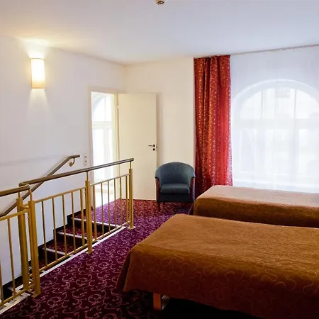 City Hotel Teater-3