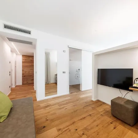Alea - Garda Lake Suite-2