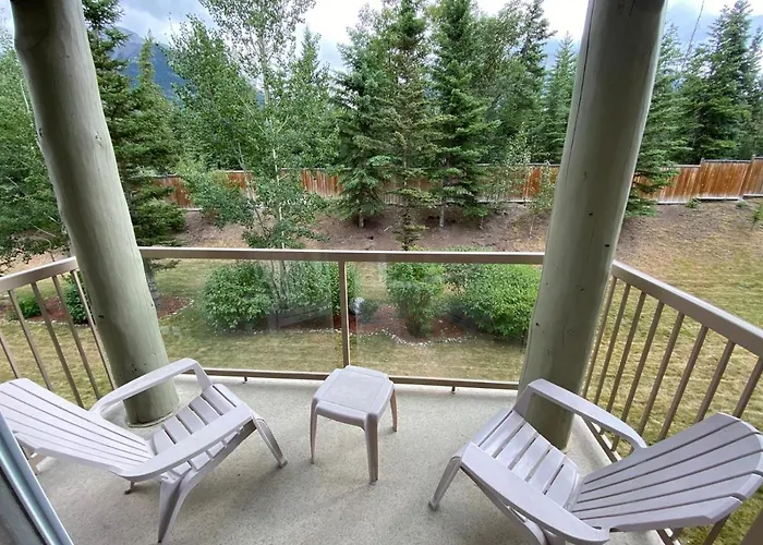 Windtower Lodge & Suites Canmore