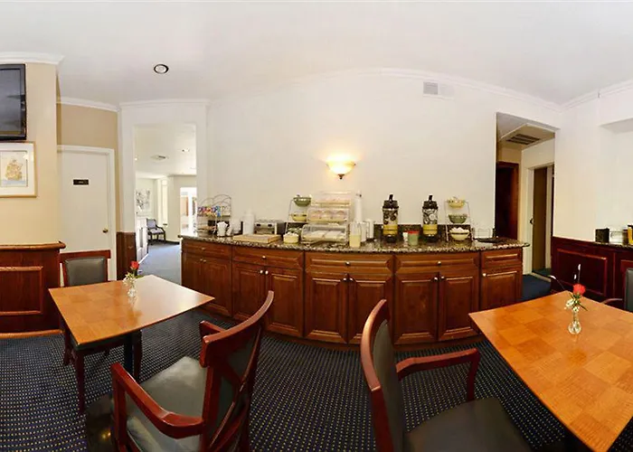 Quality Inn & Suites Oceanview