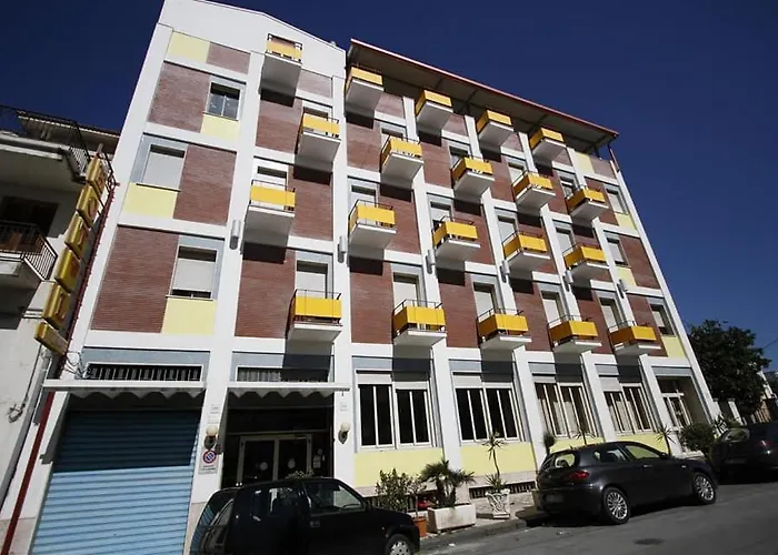 George Hotel Barcellona Pozzo di Gotto