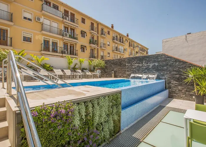 Hotel Broe-Adults Recommended
