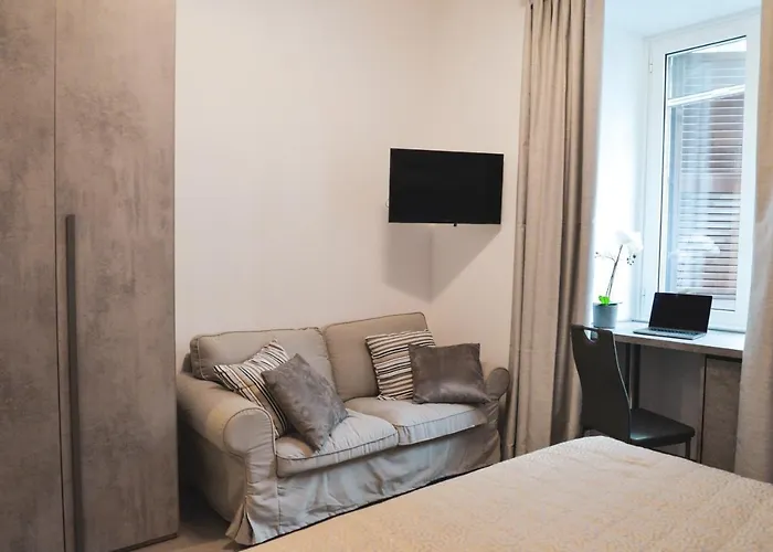 Prime Vatican Suites II