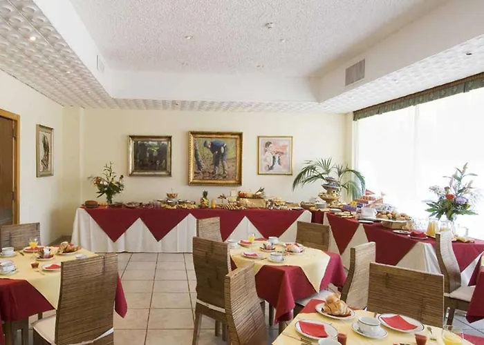 Hotel Hr Modugno