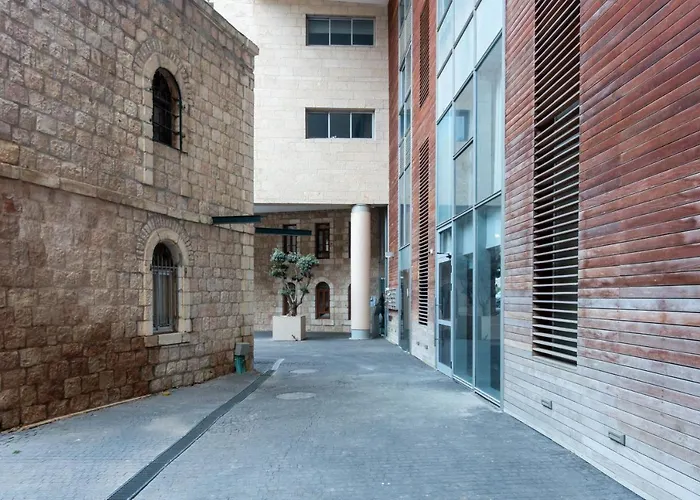 Urbanic Hotel