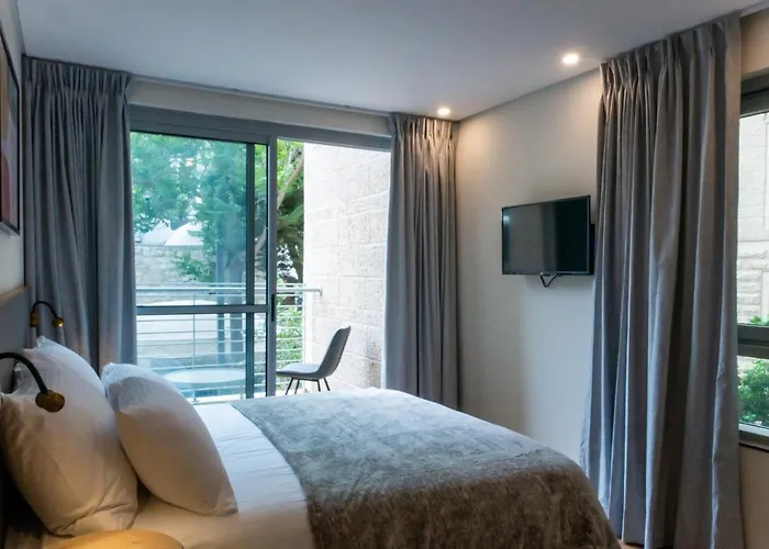 Urbanic Hotel