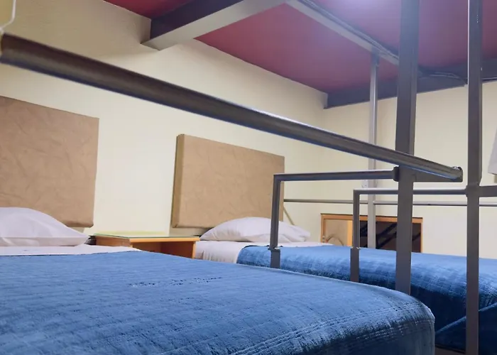 Hotel 1973