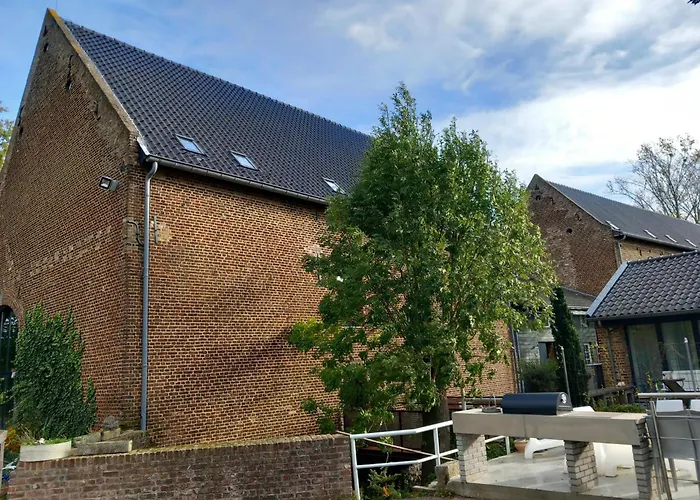 Meschermolen, overnachten in de schuur Eijsden