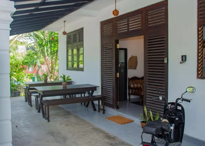 Cliff House Hotel Weligama
