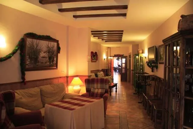 Hotel Patri Huéscar