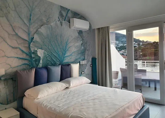 Clipper Suite Ischia