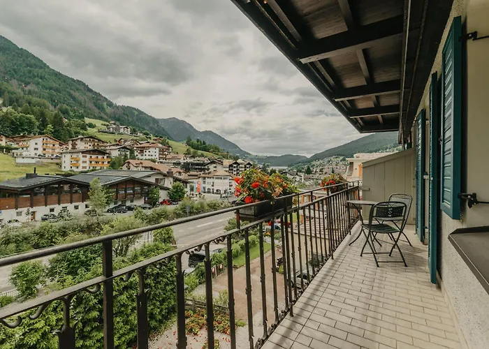 Hotel Garni Planaces Ortisei
