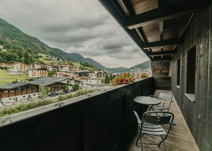 Hotel Garni Planaces Ortisei