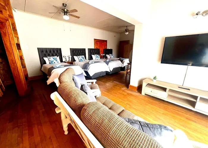 Nkwasi Lodge Parys