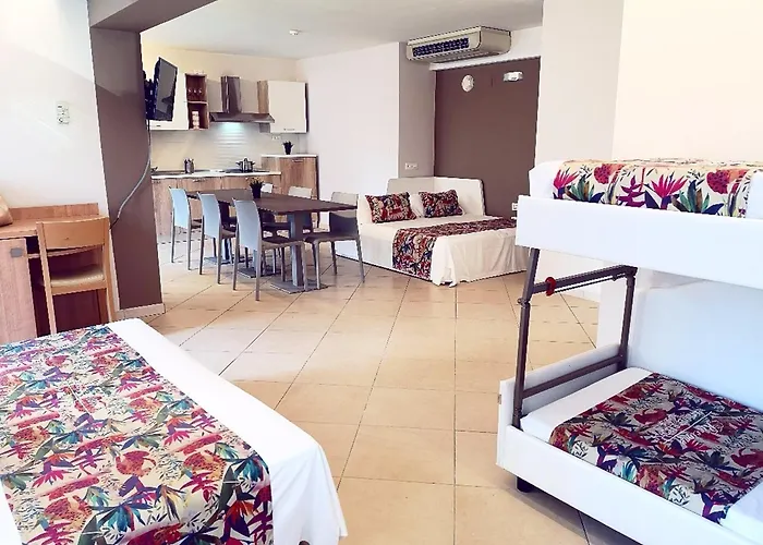 Amalfi Smart Hub Rooms & Apartments - Ideale Per Ragazzi