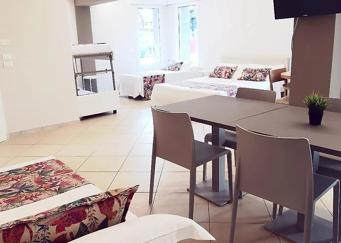 Amalfi Smart Hub Rooms & Apartments - Ideale Per Ragazzi