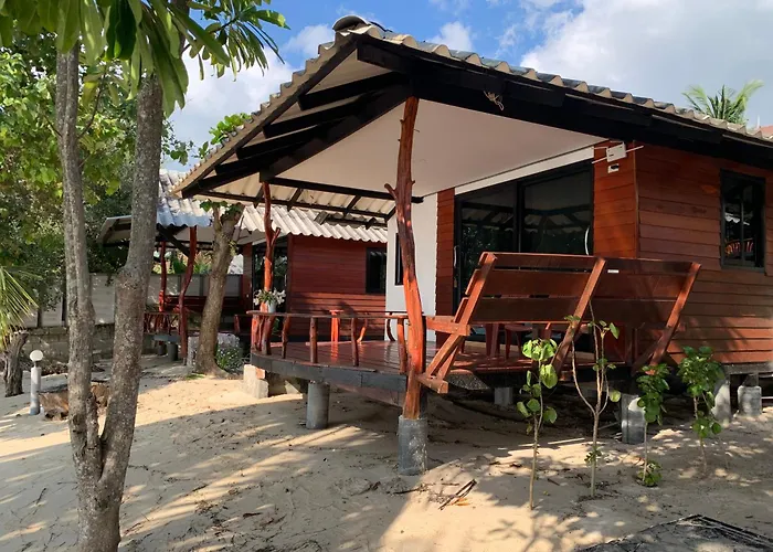 Pimmada Hut