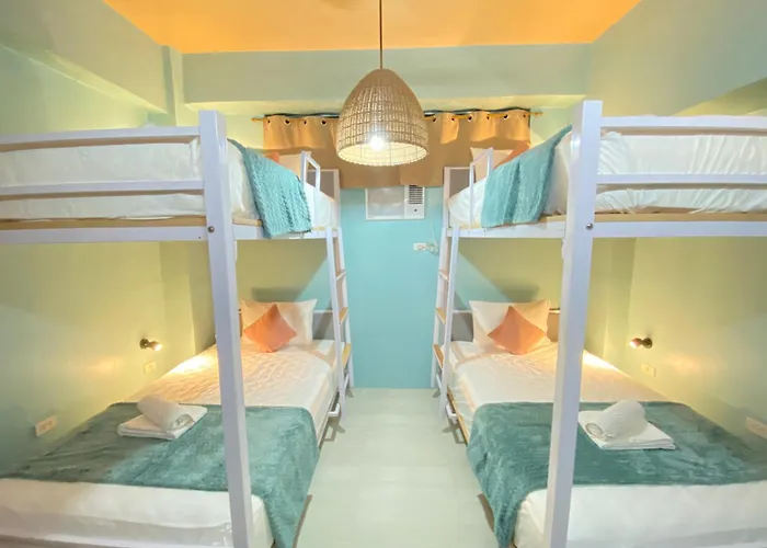 Barco El Nido Hotel