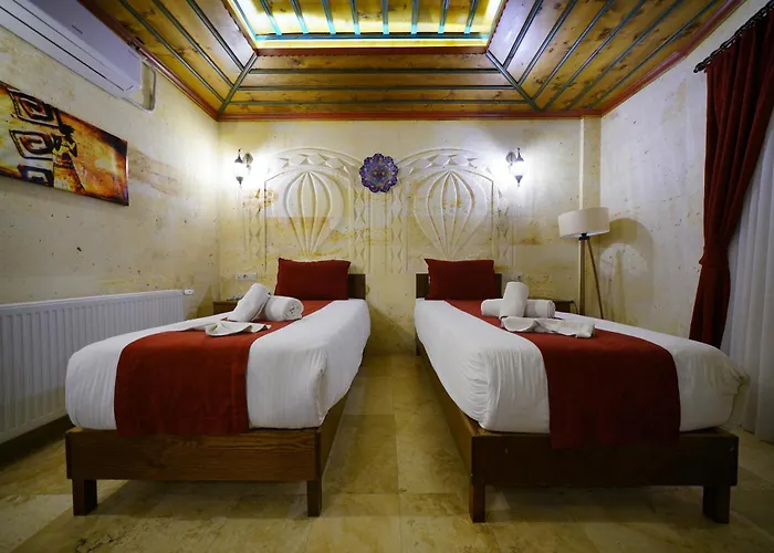 Balloon Cave Hotel Göreme