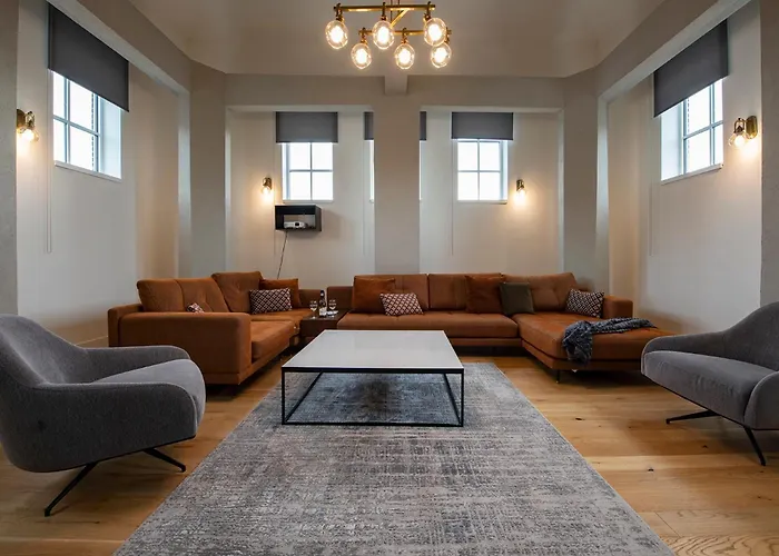 12A, Luxury & Unique, Cinema, Terrace, Stunning View, Central Location! Oisterwijk