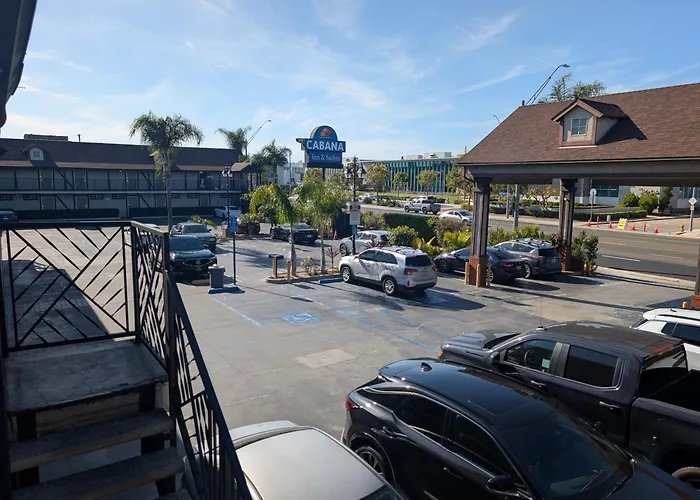Cabana Inn & Suites Long Beach