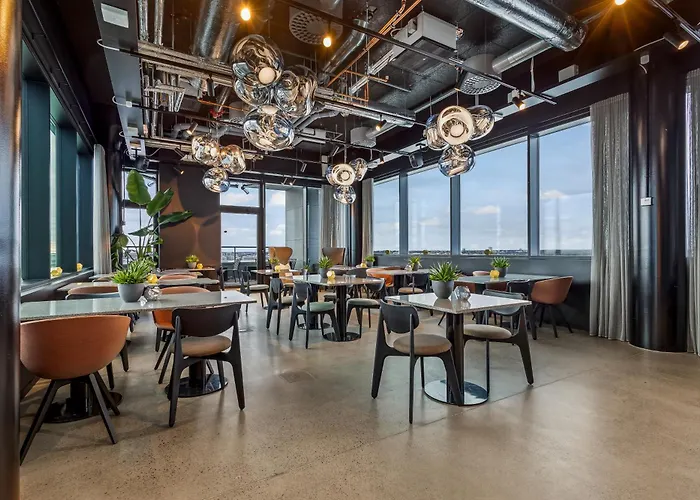 Unity Helsinki - A Studio Hotel