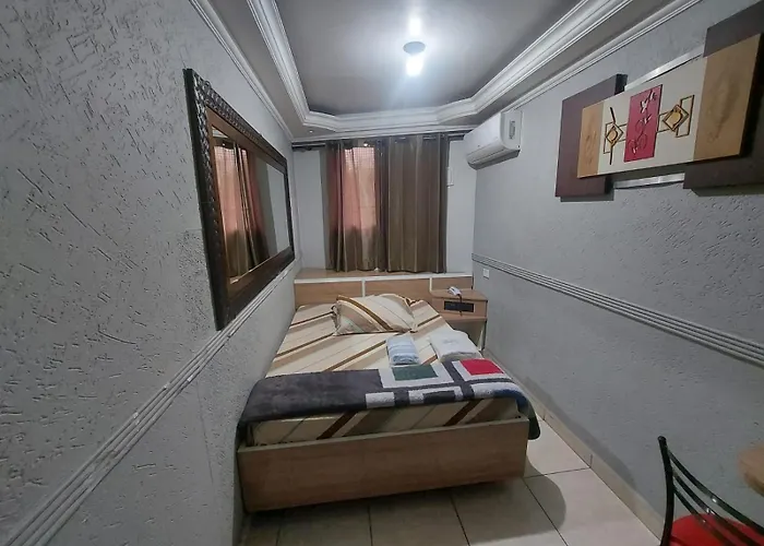 Hotel Luar