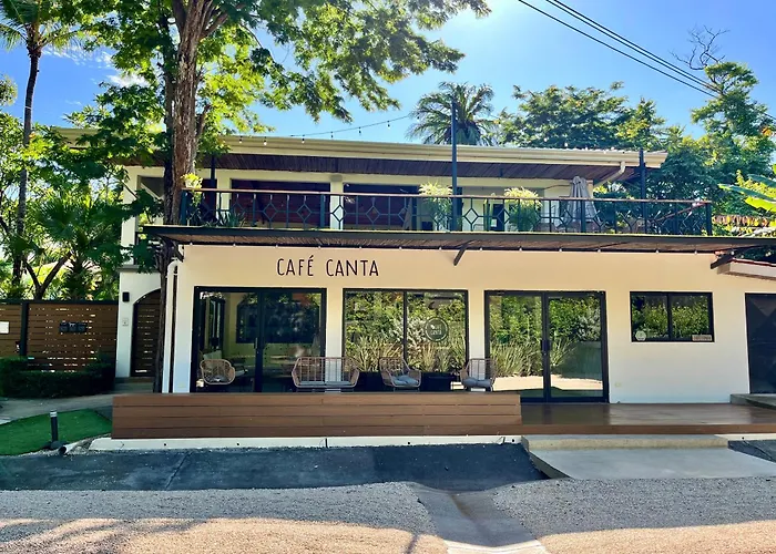 Hotel Cantarana Playa Grande