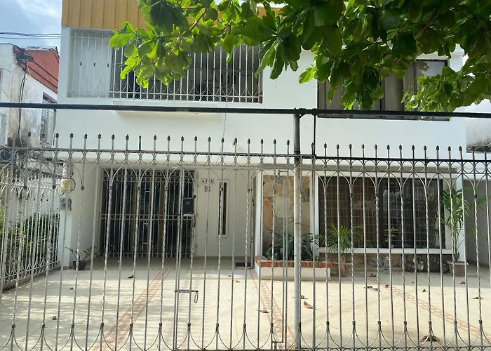 Habitación independiente cerca al aeropuerto 2