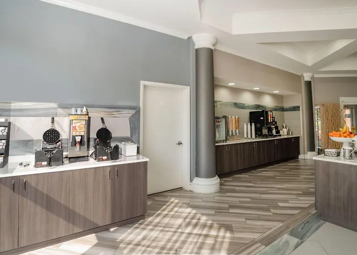 La Quinta By Wyndham Birmingham Hoover