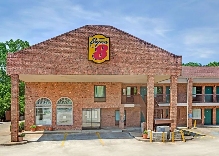 Super 8 By Wyndham Marietta/West/Atl Area