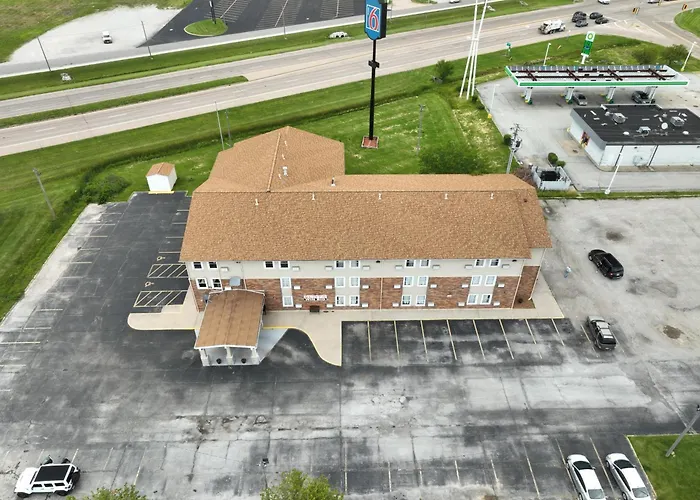 Motel 6 Litchfield, Il