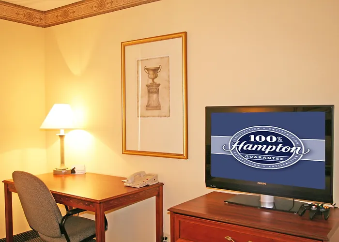Hampton Inn & Suites-Atlanta Airport North-I-85