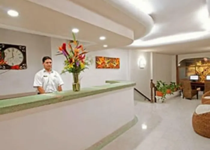 Emperador Vallarta Beachfront Hotel&Suites