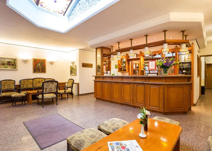 Geneva Hotel