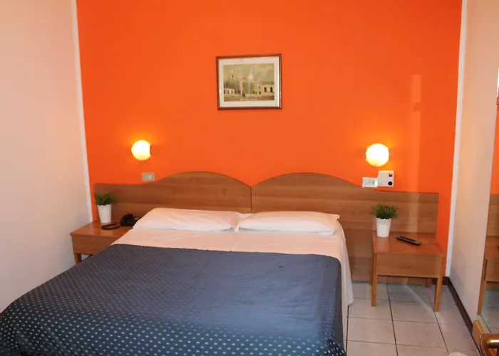 Hotel Catalani E Madrid Milano